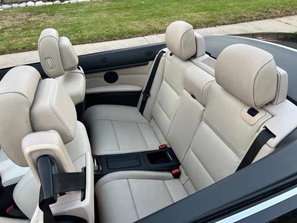 2011 BMW E93 3 Series Convertible - Image 11 of 20