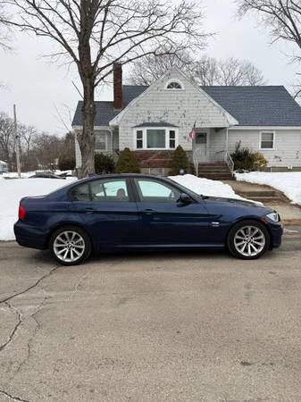 2011 BMW E90 3 Series Sedan - Image 3 of 7