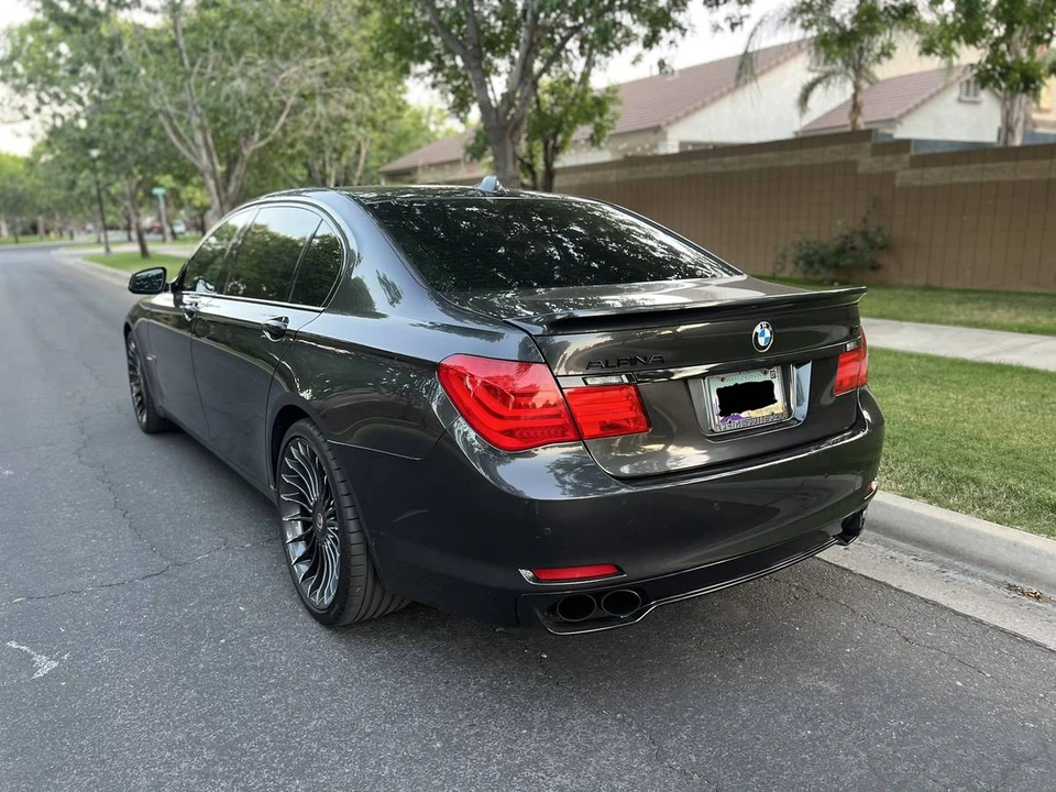 2011 BMW Alpina B7 - Image 8 of 13
