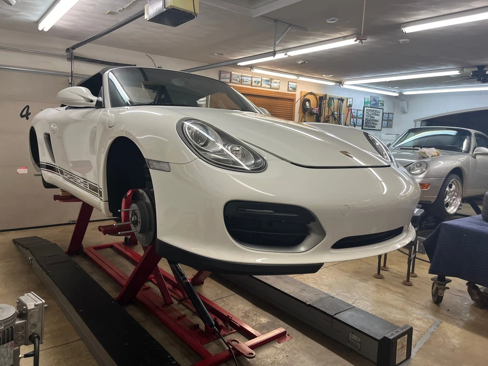 2011 Porsche 987 Boxster Spyder - Image 15 of 16