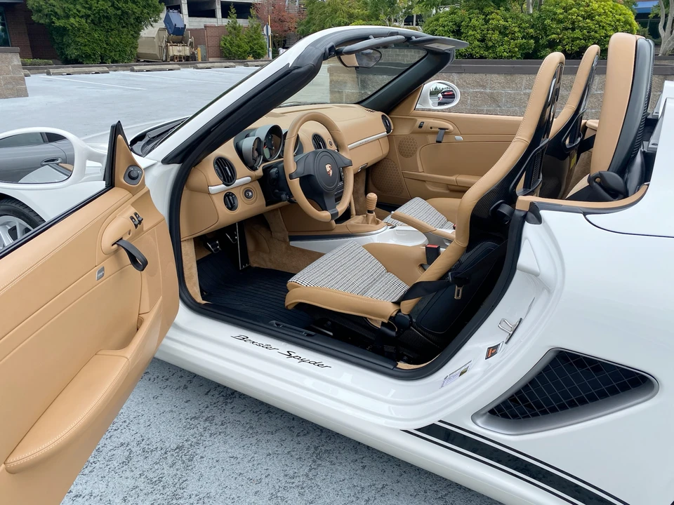 2011 Porsche 987 Boxster Spyder - Image 11 of 15