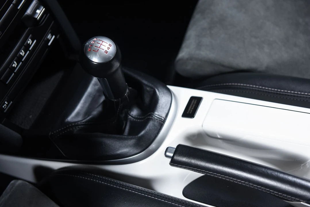 2011 Porsche 987 Boxster Spyder - Image 2 of 31