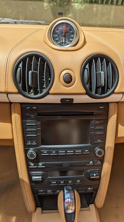 2011 Porsche 987 Boxster Spyder - Image 8 of 10