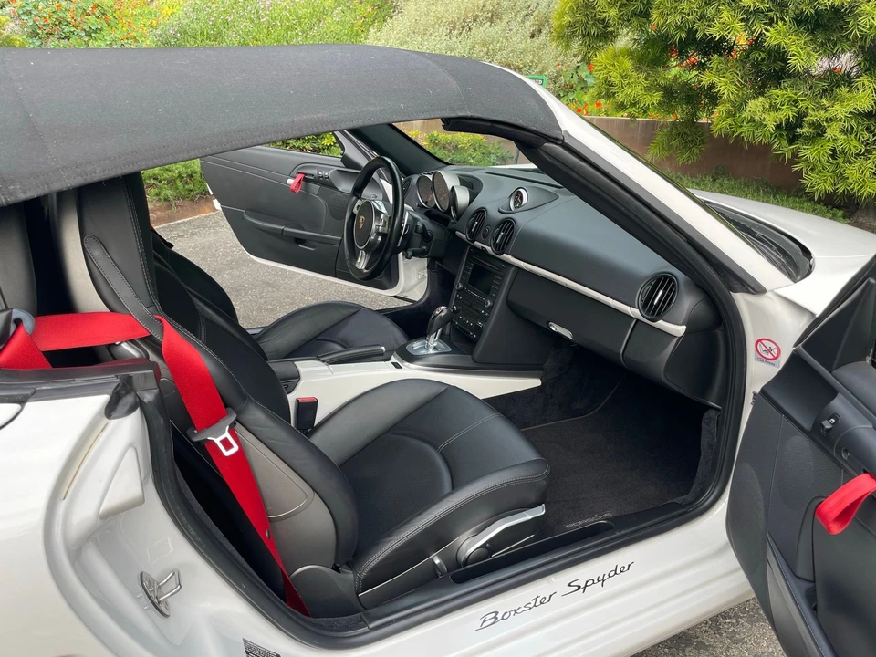 2011 Porsche 987 Boxster Spyder - Image 13 of 21