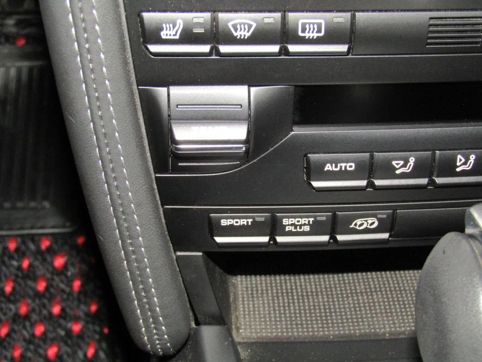 2011 Porsche 987 Boxster Spyder - Image 12 of 20