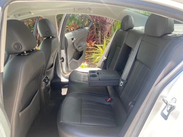 2011 Buick Regal - Image 15 of 21