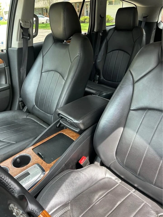 2011 Buick Enclave - Image 8 of 14