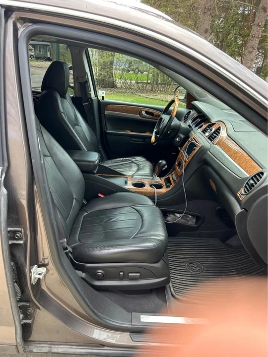 2011 Buick Enclave - Image 11 of 14