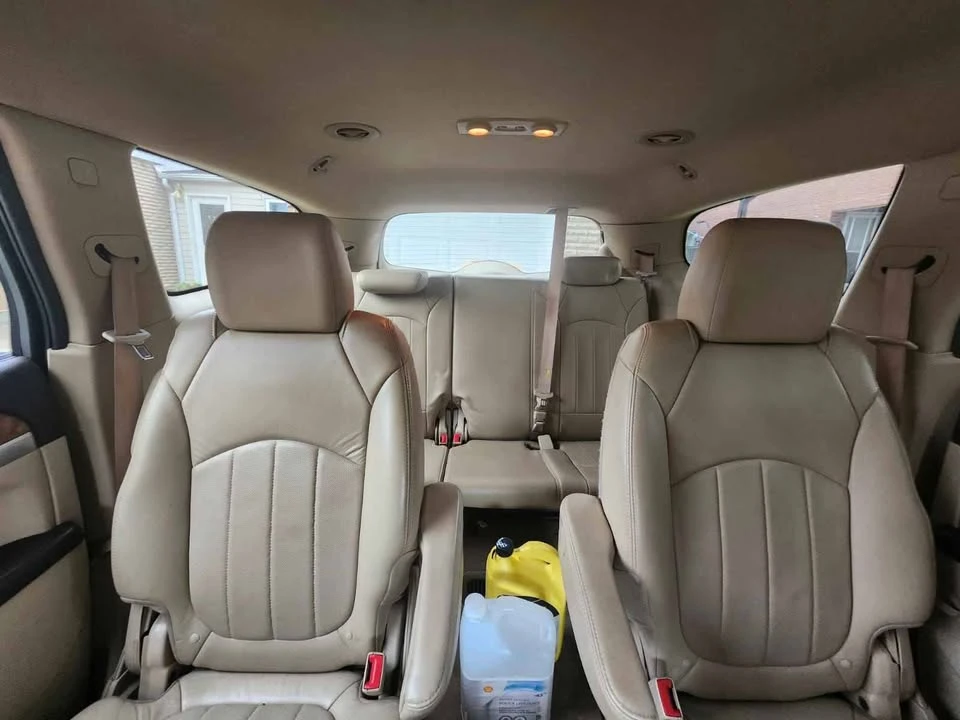 2011 Buick Enclave - Image 4 of 7