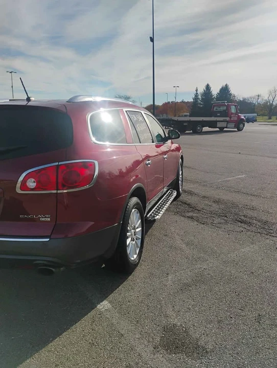 2011 Buick Enclave - Image 5 of 14