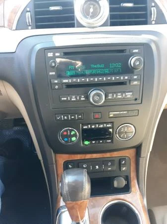 2011 Buick Enclave - Image 10 of 11