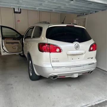 2011 Buick Enclave Premium Sport Utility 4D