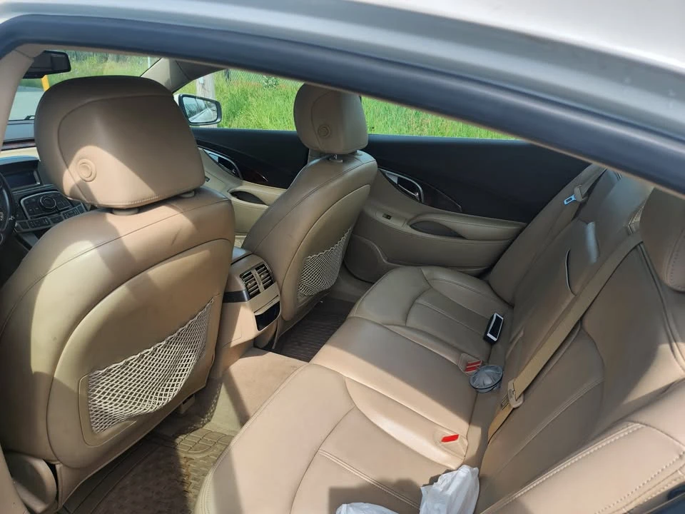 2011 Buick LaCrosse - Image 5 of 10