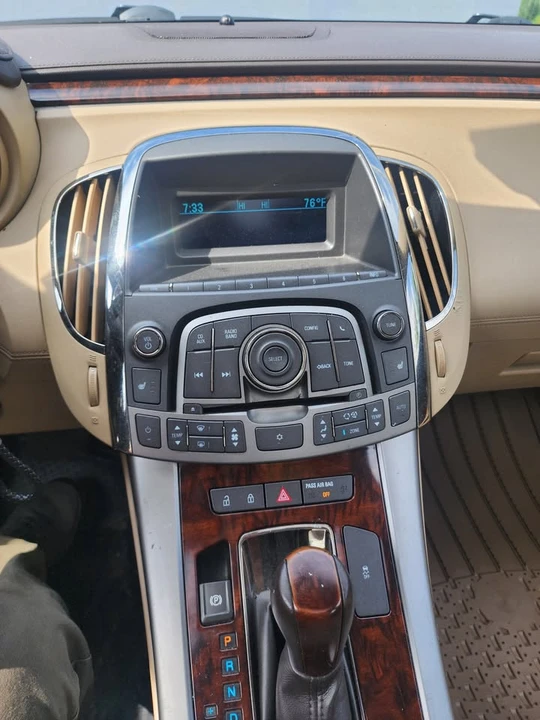 2011 Buick LaCrosse - Image 10 of 10
