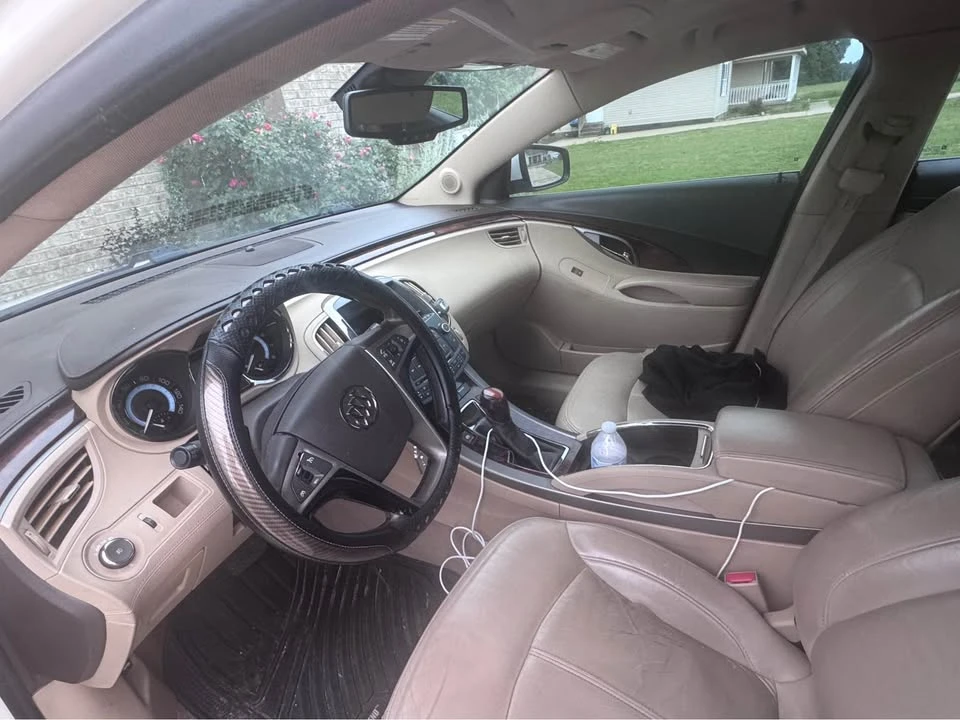 2011 Buick LaCrosse - Image 3 of 3