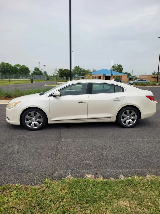 2011 Buick LaCrosse - Image 3 of 14