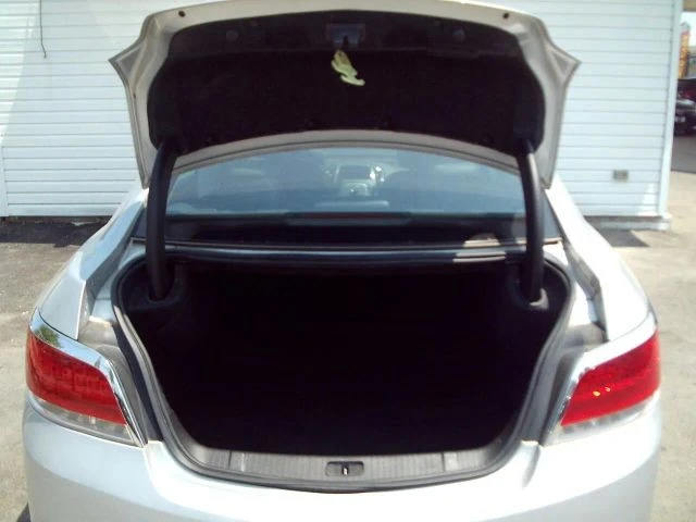 2011 Buick LaCrosse - Image 7 of 21