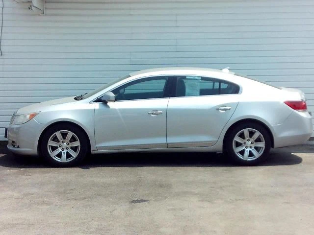 2011 Buick LaCrosse - Image 2 of 21