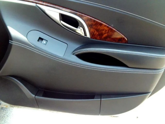 2011 Buick LaCrosse - Image 18 of 21