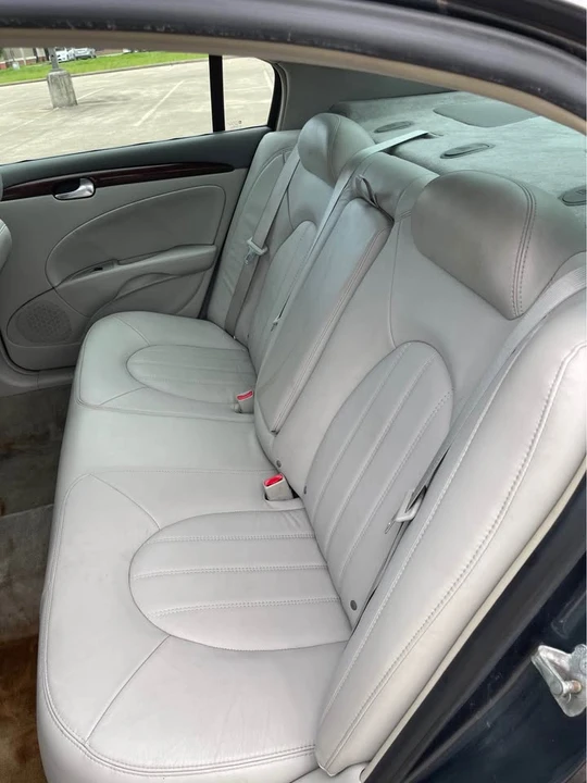 2011 Buick Lucerne - Image 4 of 11
