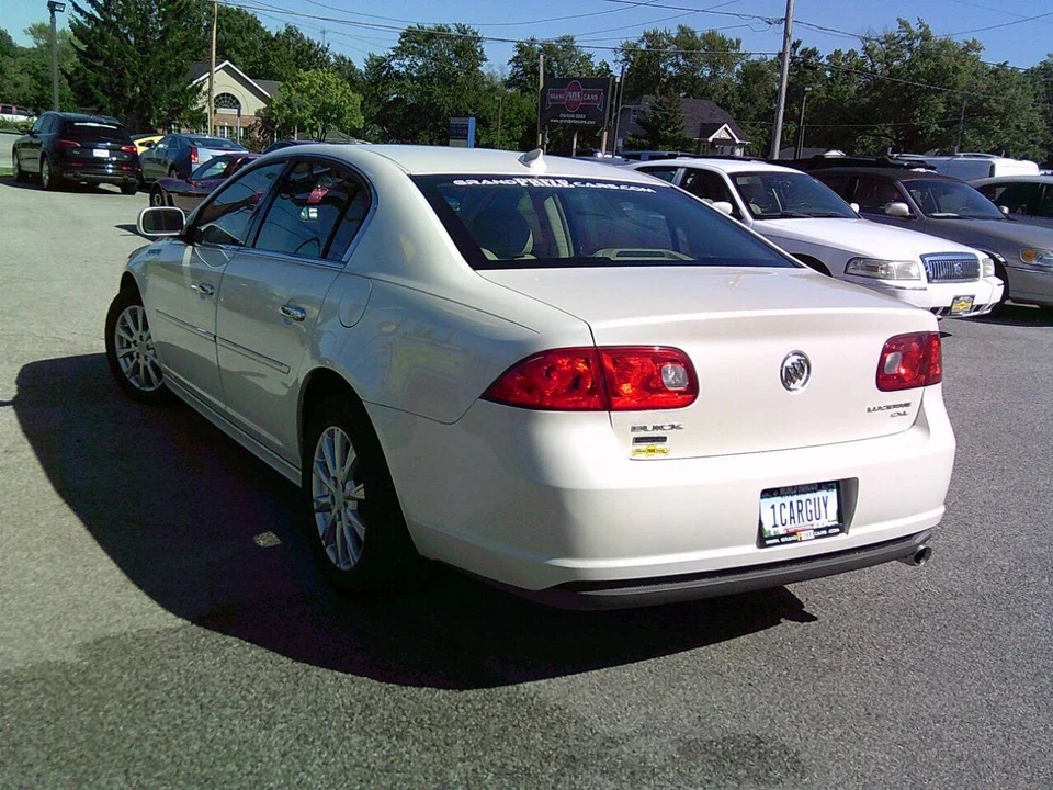 2011 Buick Lucerne - Image 5 of 21