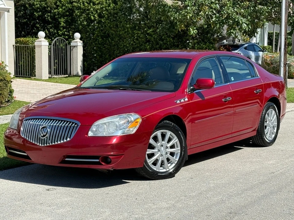 2011 Buick Lucerne - Image 10 of 21