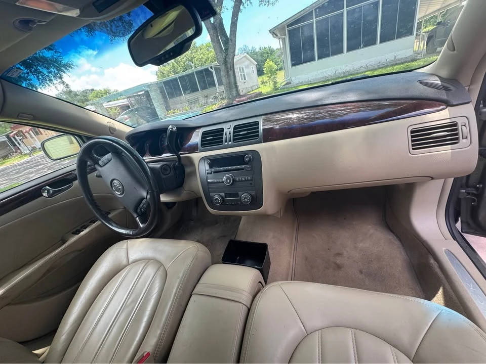 2011 Buick Lucerne - Image 5 of 12