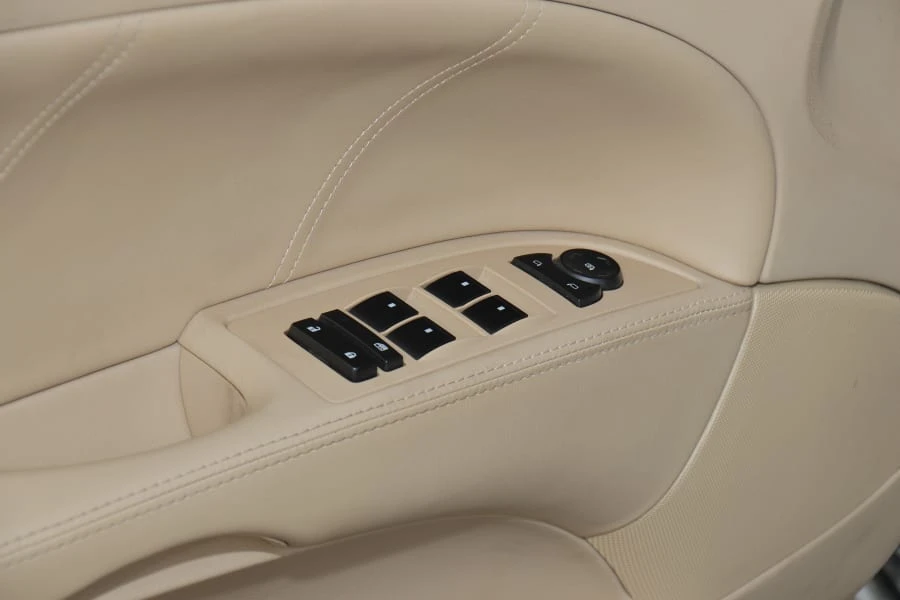 2011 Buick Lucerne - Image 15 of 29