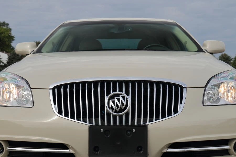 2011 Buick Lucerne - Image 12 of 29