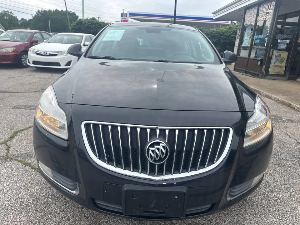 2011 Buick Regal - Image 2 of 20