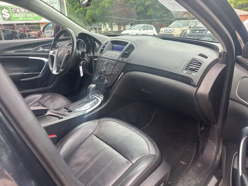 2011 Buick Regal - Image 8 of 20