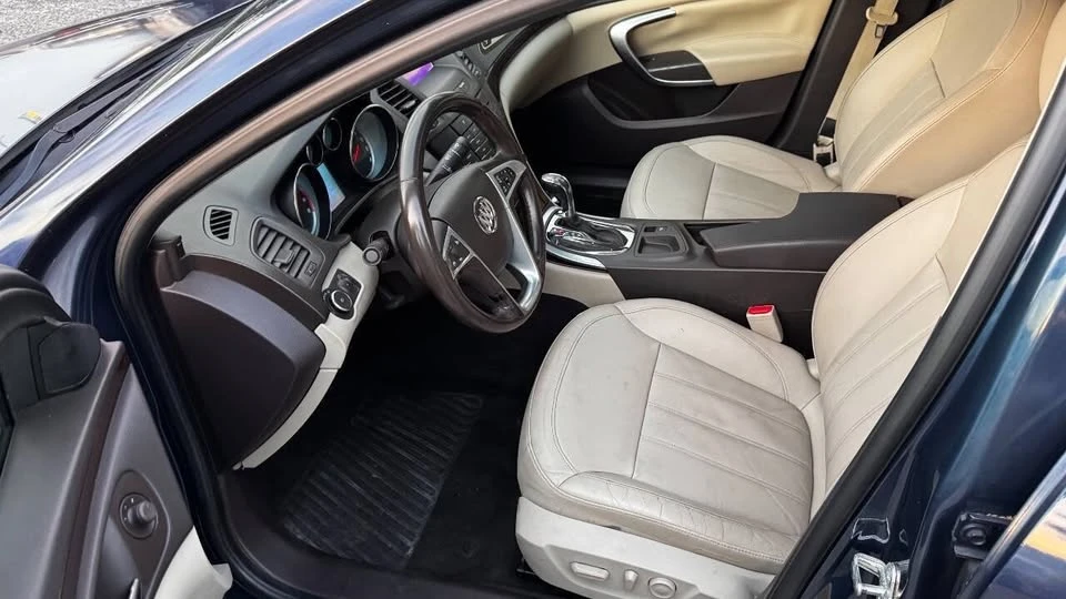 2011 Buick Regal - Image 16 of 20