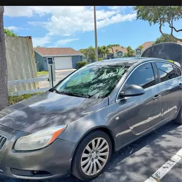 2011 Buick Regal Avenir Sedan 4D