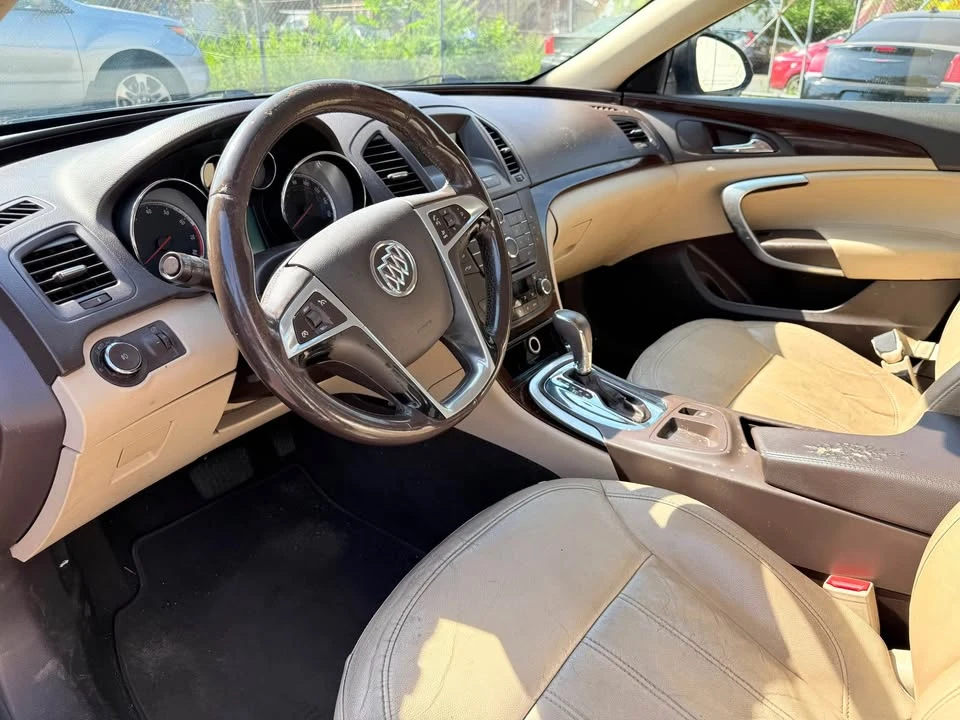 2011 Buick Regal - Image 17 of 20