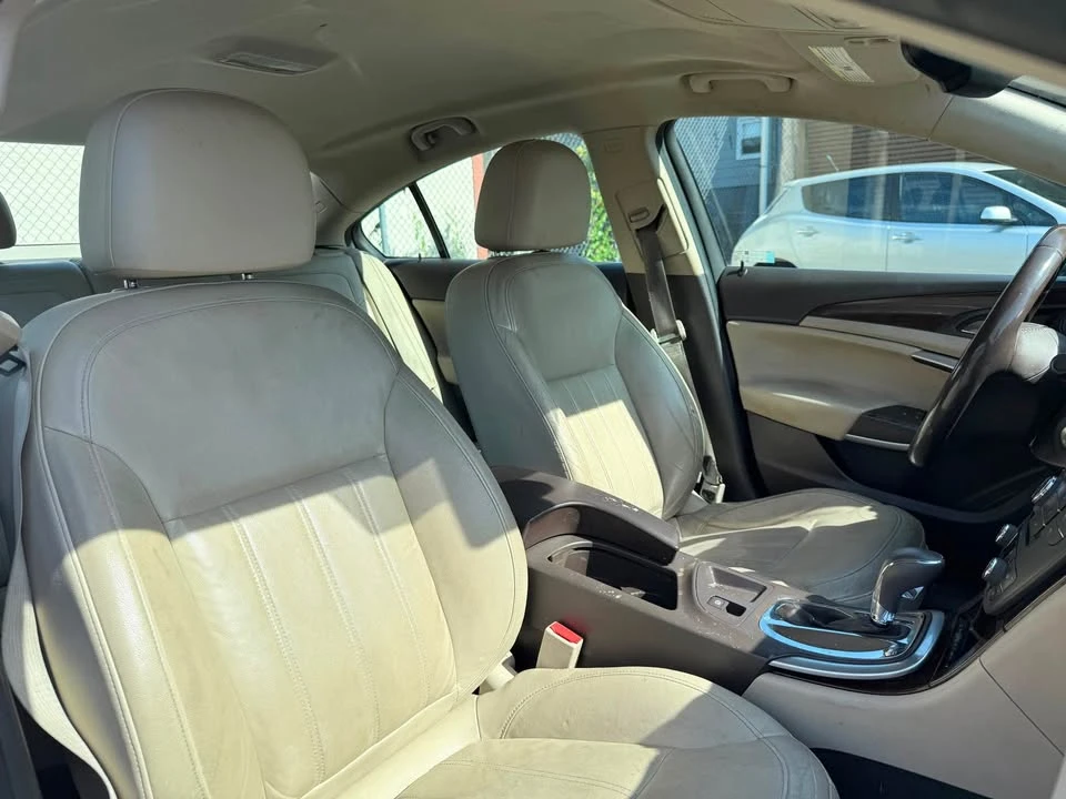 2011 Buick Regal - Image 20 of 20