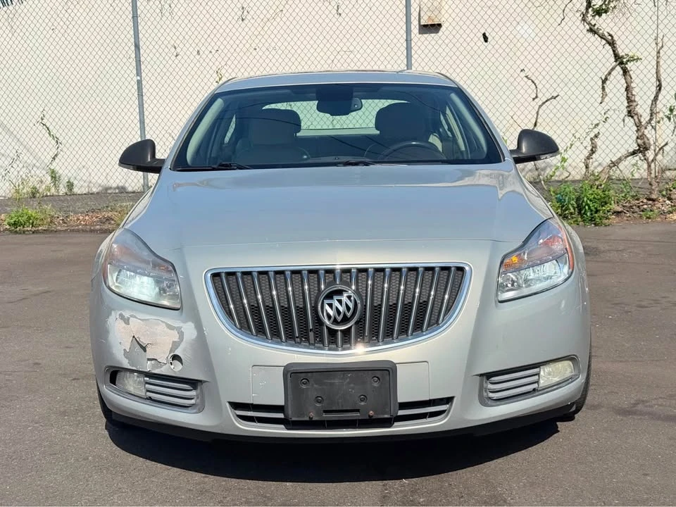2011 Buick Regal - Image 10 of 20
