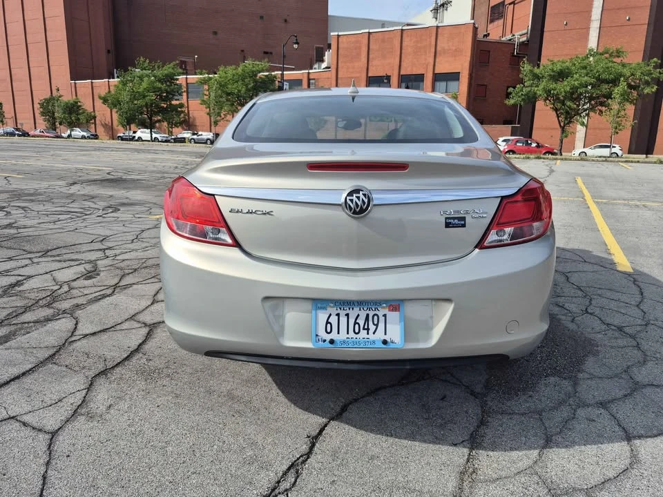 2011 Buick Regal - Image 4 of 11