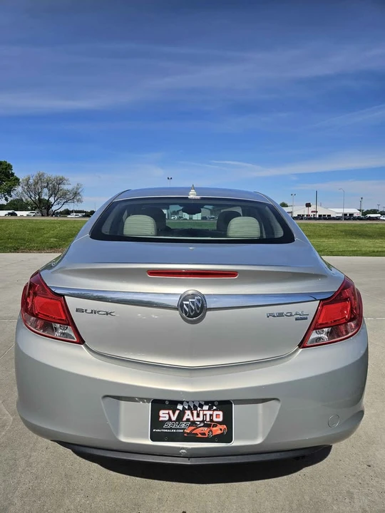 2011 Buick Regal - Image 4 of 18