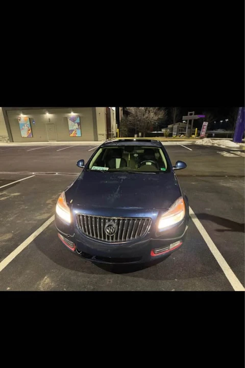 2011 Buick Regal - Image 4 of 9