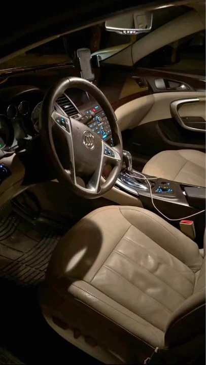 2011 Buick Regal - Image 8 of 9