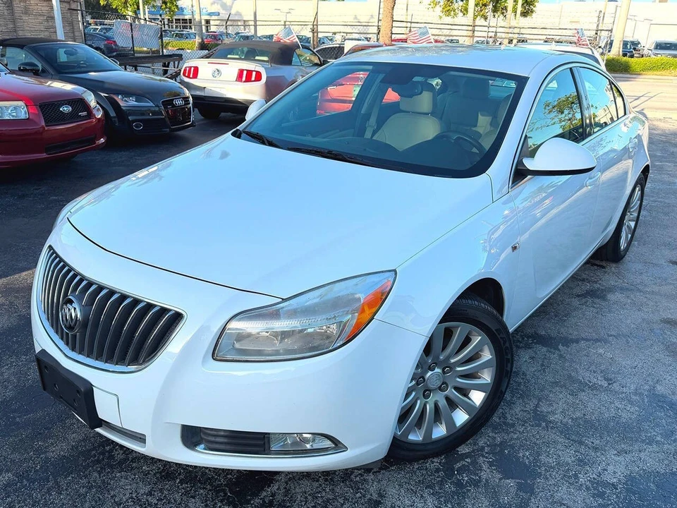 2011 Buick Regal - Image 6 of 31