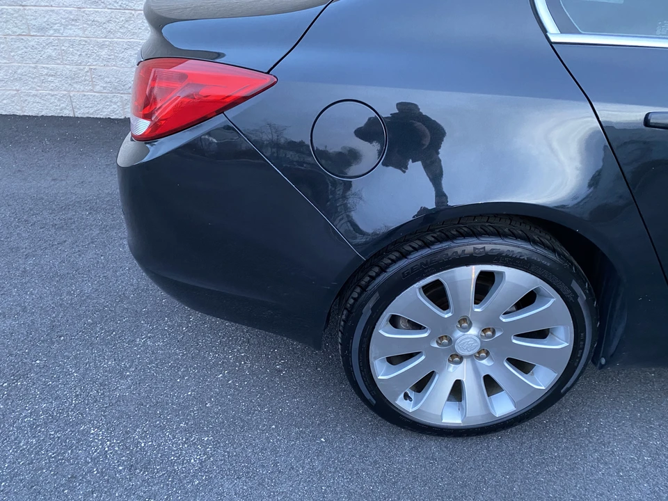 2011 Buick Regal - Image 17 of 31