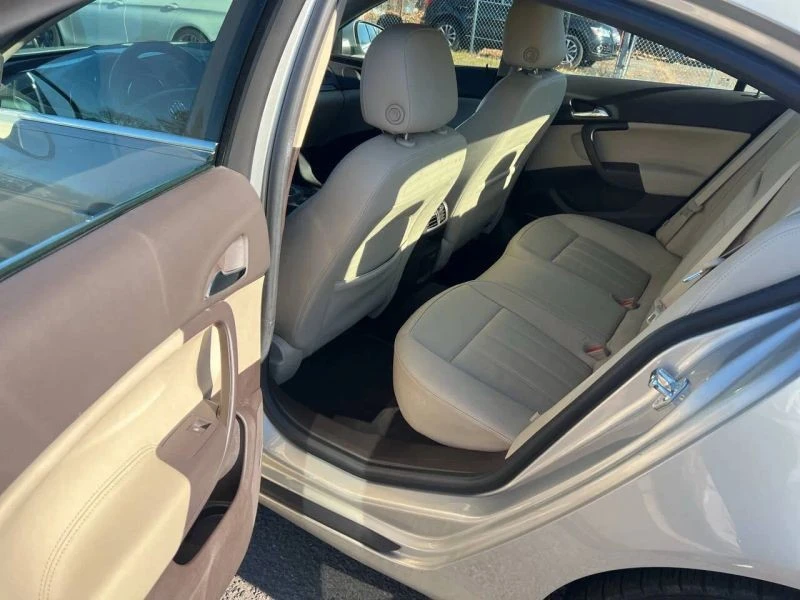 2011 Buick Regal - Image 12 of 12