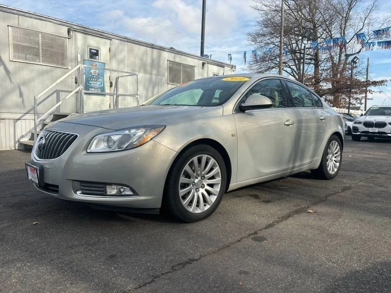2011 Buick Regal - Image 3 of 12