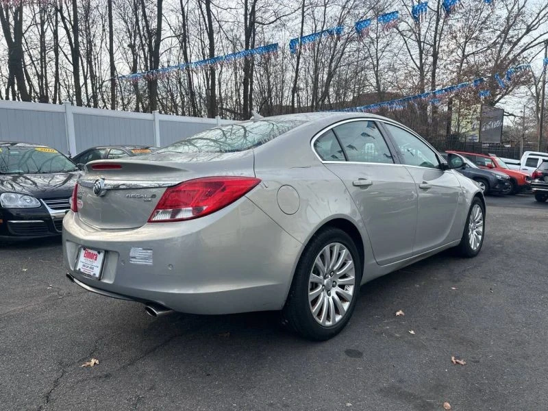 2011 Buick Regal - Image 6 of 12
