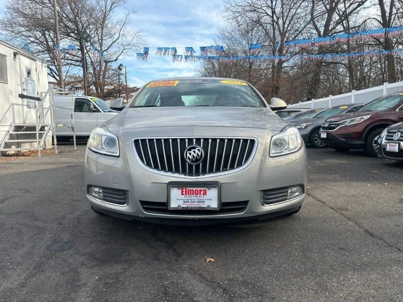 2011 Buick Regal - Image 2 of 12