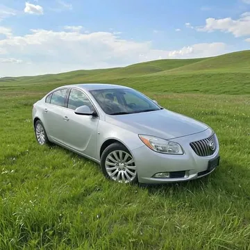 2011 Buick Regal Custom Sedan 4D