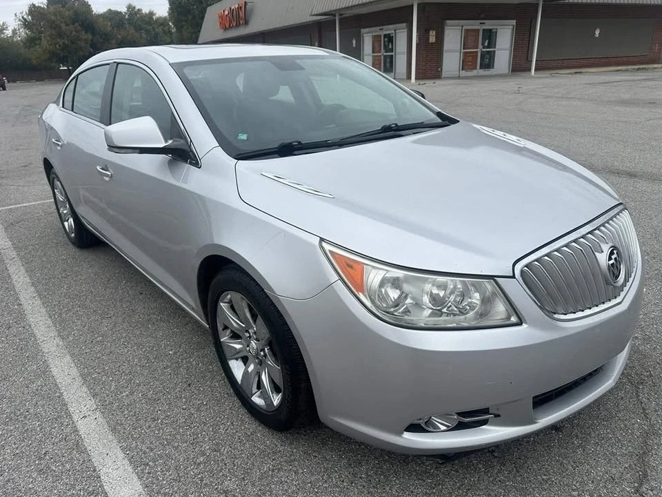 2011 Buick LaCrosse - Image 8 of 19