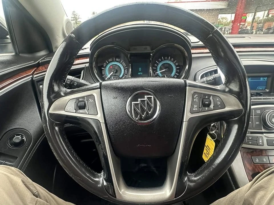 2011 Buick LaCrosse - Image 16 of 19