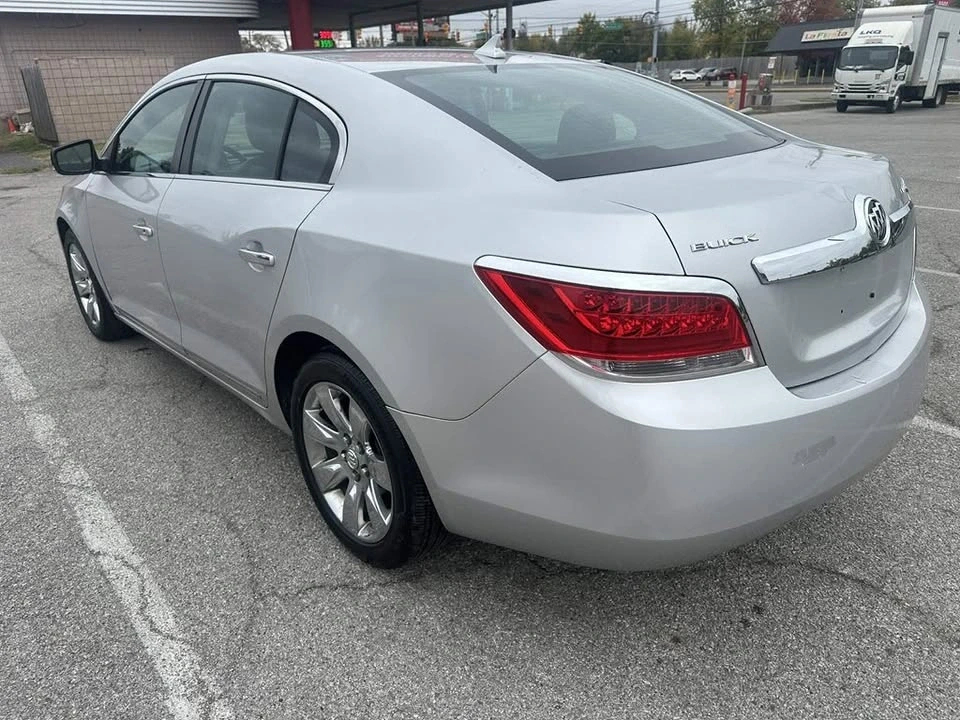 2011 Buick LaCrosse - Image 4 of 19